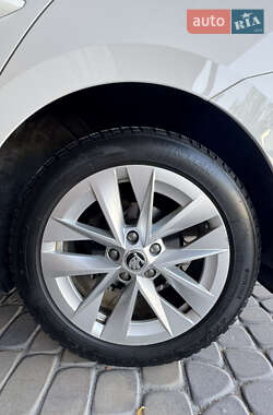 Лифтбек Skoda Octavia 2020 в 