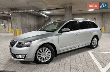 Универсал Skoda Octavia 2016 в 