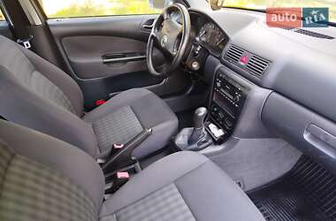 Лифтбек Skoda Octavia 2004 в 