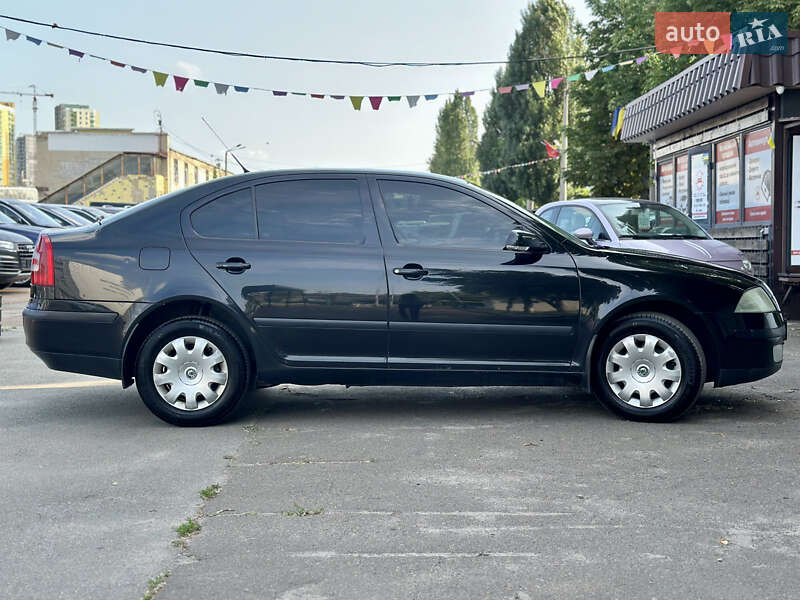 Ліфтбек Skoda Octavia 2006 в Києві
