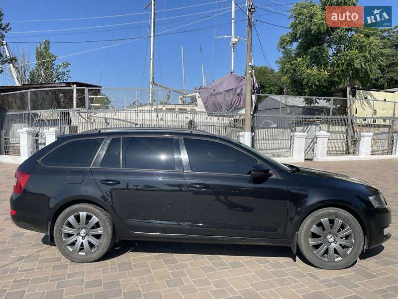 Универсал Skoda Octavia 2015 в Николаеве