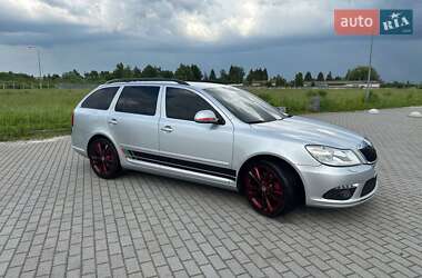 Универсал Skoda Octavia 2011 в 