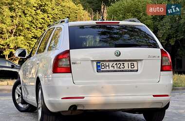 Універсал Skoda Octavia 2012 в 
