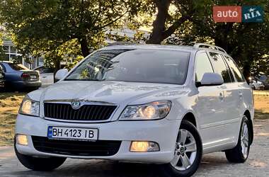 Універсал Skoda Octavia 2013 в Одесі