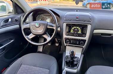 Універсал Skoda Octavia 2012 в 