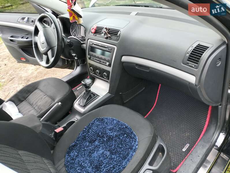 Лифтбек Skoda Octavia 2009 в Подольске