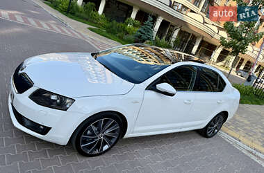 Лифтбек Skoda Octavia 2016 в 