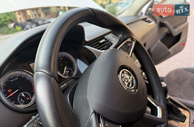 Лифтбек Skoda Octavia 2016 в 