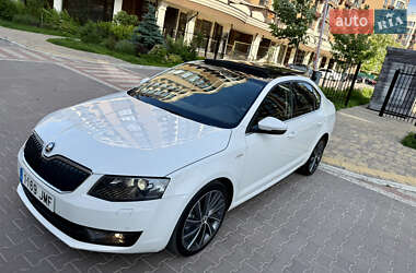 Лифтбек Skoda Octavia 2016 в 