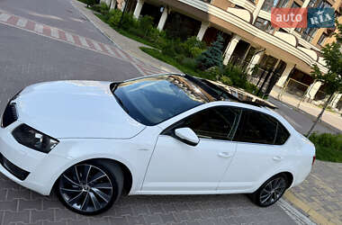 Лифтбек Skoda Octavia 2016 в 