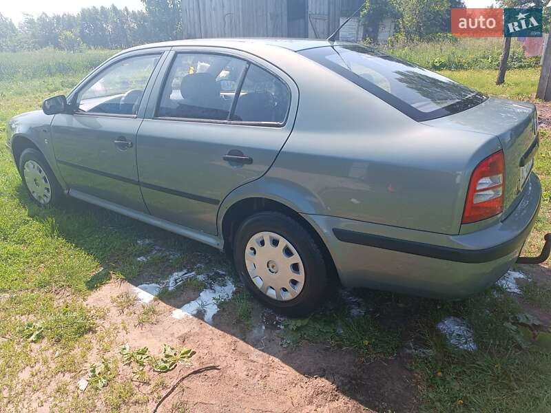 Универсал Skoda Octavia 2001 в Ратным