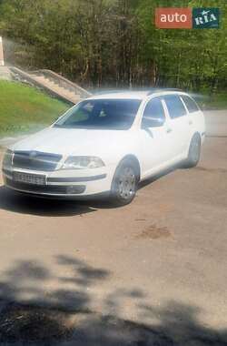Універсал Skoda Octavia 2011 в Кропивницькому