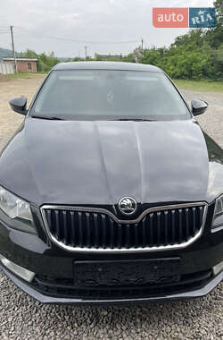 Ліфтбек Skoda Octavia 2015 в Ужгороді