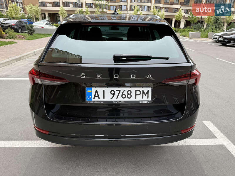 Универсал Skoda Octavia 2021 в Киеве