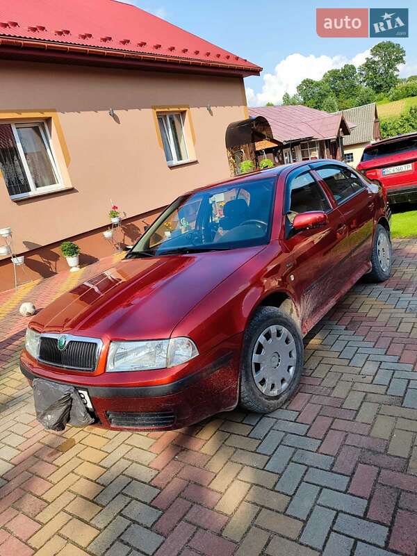 Лифтбек Skoda Octavia 2001 в Львове