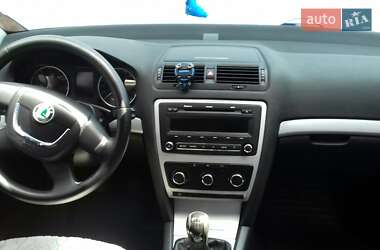 Лифтбек Skoda Octavia 2009 в 