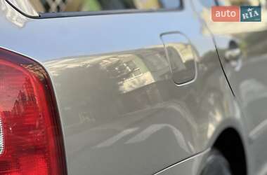 Универсал Skoda Octavia 2012 в 