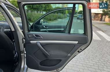 Универсал Skoda Octavia 2012 в 