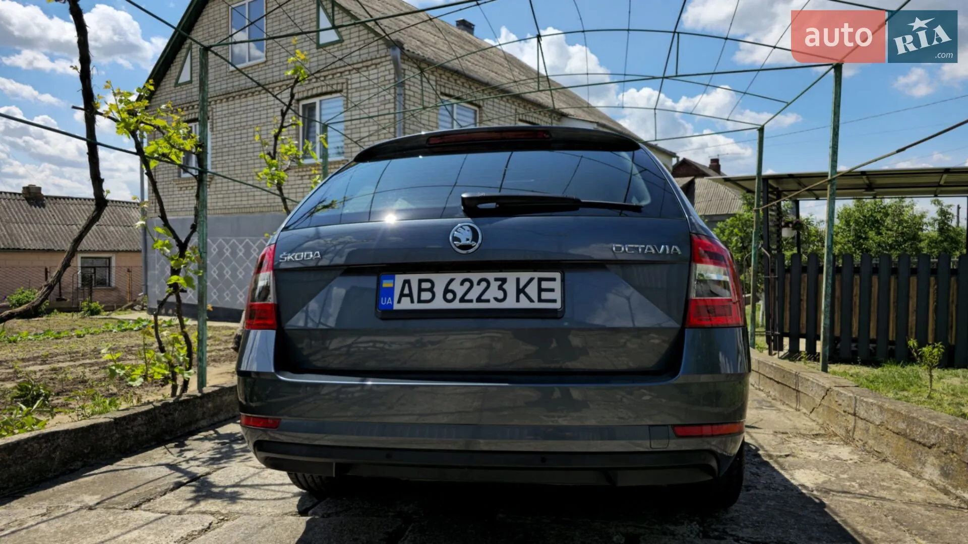 2017 Skoda Octavia - мініатюра 8