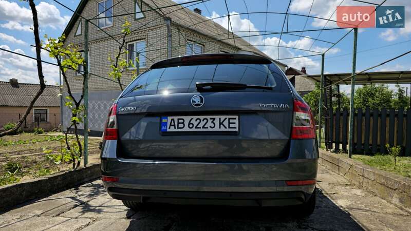 Універсал Skoda Octavia 2017 в Жмеринці