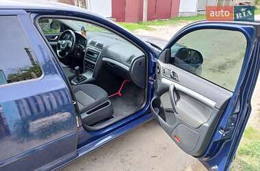 Лифтбек Skoda Octavia 2012 в 