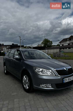 Универсал Skoda Octavia 2012 в Староконстантинове