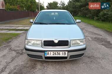 Ліфтбек Skoda Octavia 2001 в 