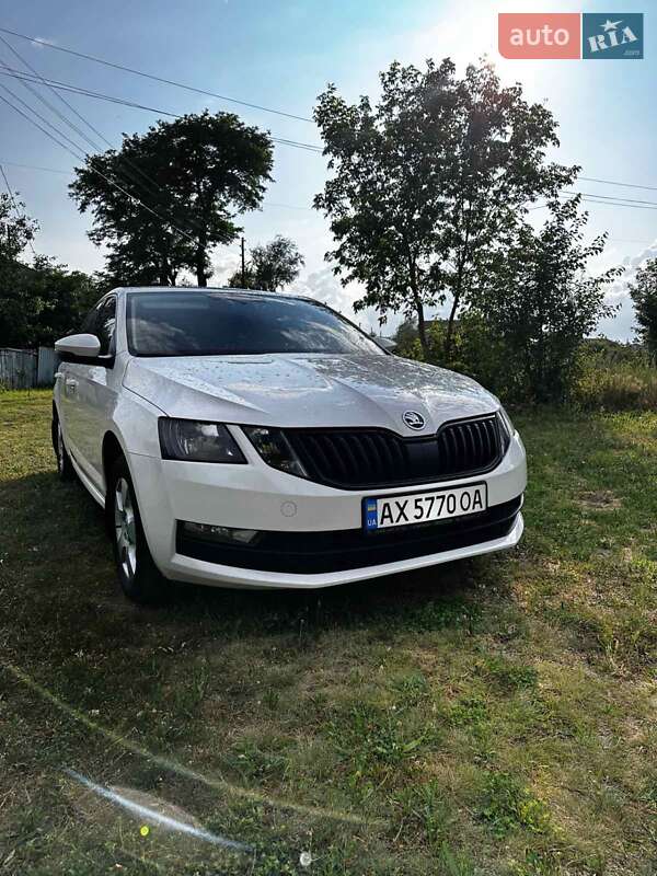 Лифтбек Skoda Octavia 2019 в Балаклее
