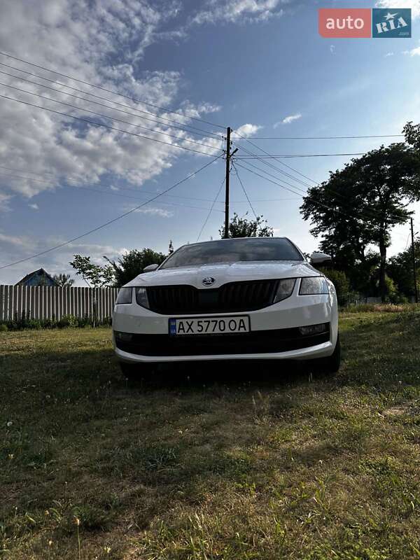 Лифтбек Skoda Octavia 2019 в Балаклее