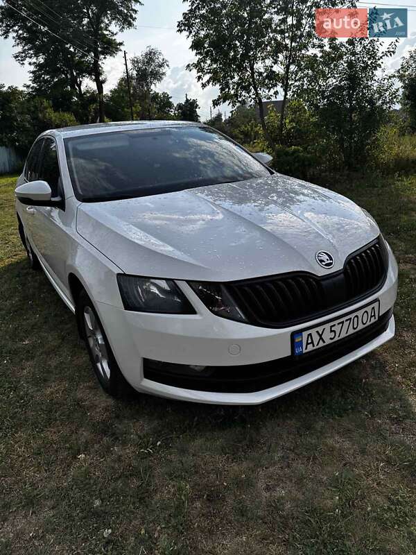 Лифтбек Skoda Octavia 2019 в Балаклее
