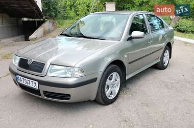 Лифтбек Skoda Octavia 2008 в 