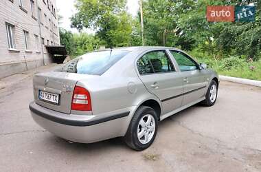 Лифтбек Skoda Octavia 2008 в 