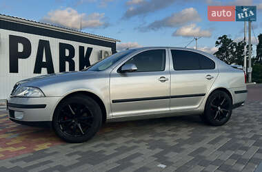 Лифтбек Skoda Octavia 2007 в 
