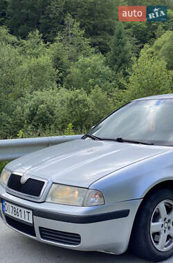 Лифтбек Skoda Octavia 2008 в 