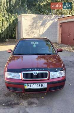 Лифтбек Skoda Octavia 2002 в Полтаве