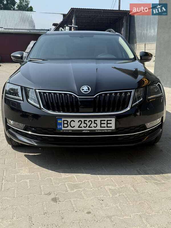 Универсал Skoda Octavia 2017 в Жовкве
