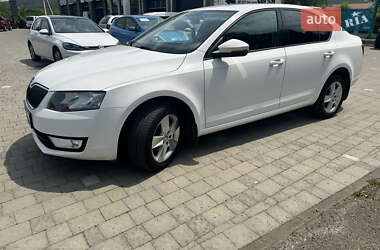 Лифтбек Skoda Octavia 2015 в 