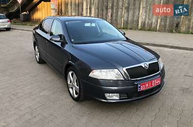 Лифтбек Skoda Octavia 2008 в Луцке