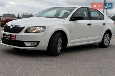 Лифтбек Skoda Octavia 2016 в Львове