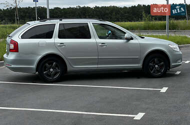 Универсал Skoda Octavia 2009 в 