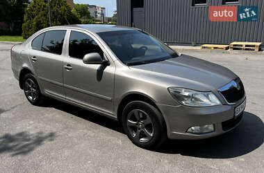Ліфтбек Skoda Octavia 2012 в Кам'янець-Подільському