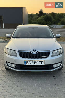 Лифтбек Skoda Octavia 2014 в 