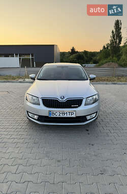 Лифтбек Skoda Octavia 2014 в 