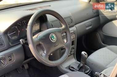 Лифтбек Skoda Octavia 2008 в 