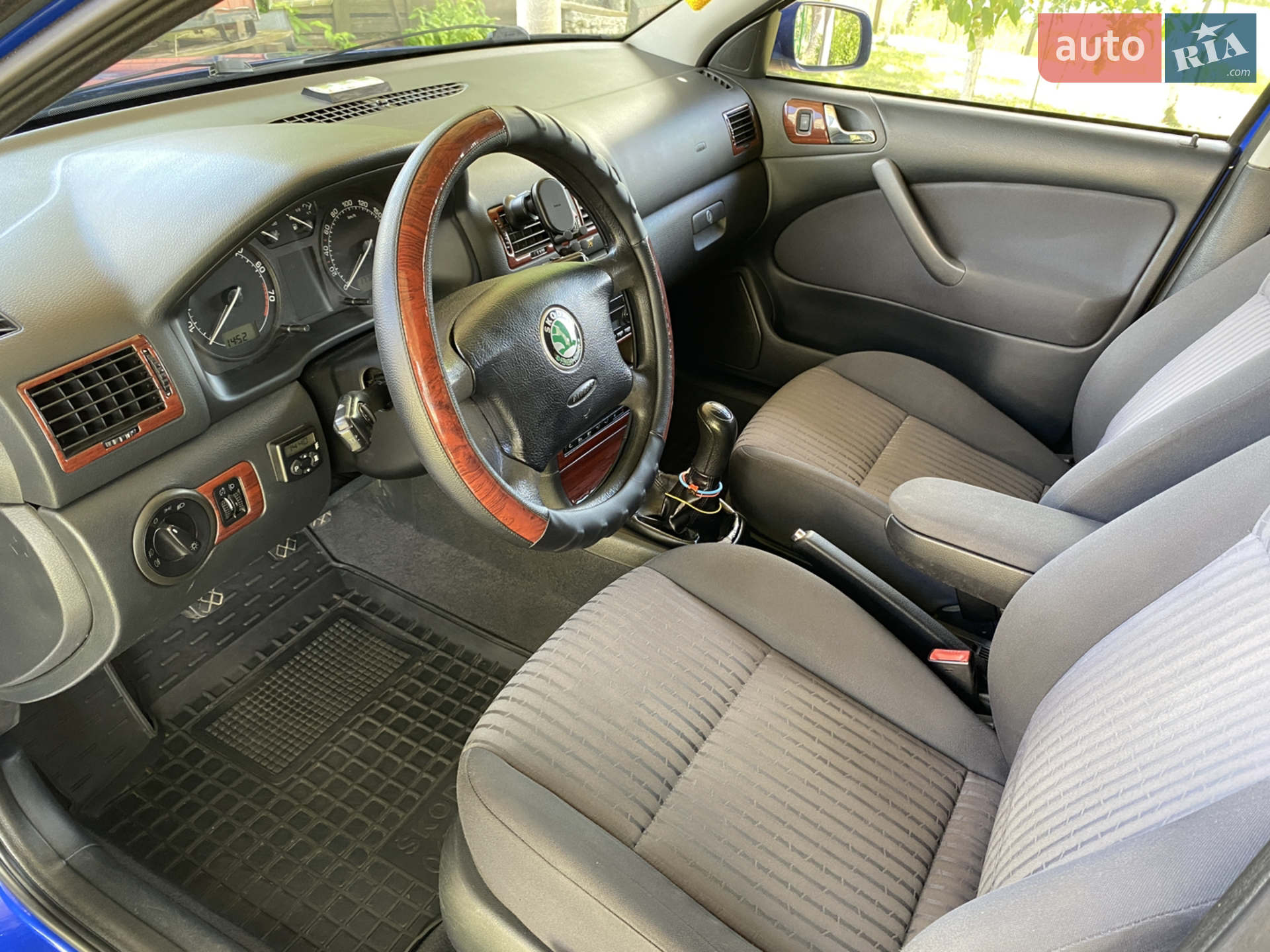 Skoda Octavia 2003 VIN TMBBL21U748738995 фото оголошення 5 з 15