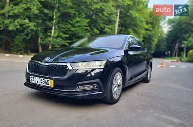 Лифтбек Skoda Octavia 2020 в Ужгороде