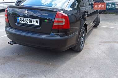 Лифтбек Skoda Octavia 2004 в 