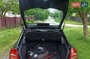 Лифтбек Skoda Octavia 2004 в 