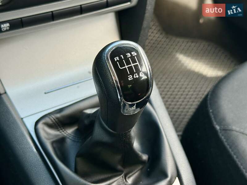 Лифтбек Skoda Octavia 2010 в Харькове
