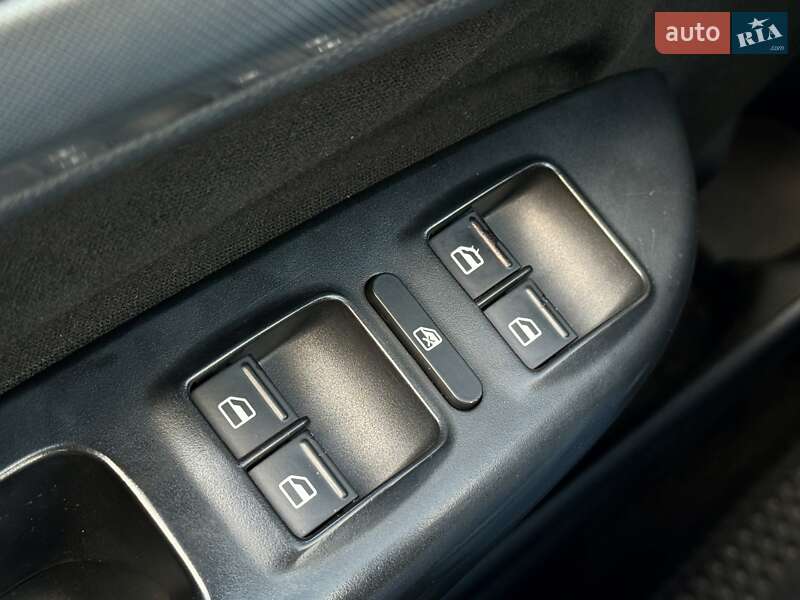 Лифтбек Skoda Octavia 2010 в Харькове